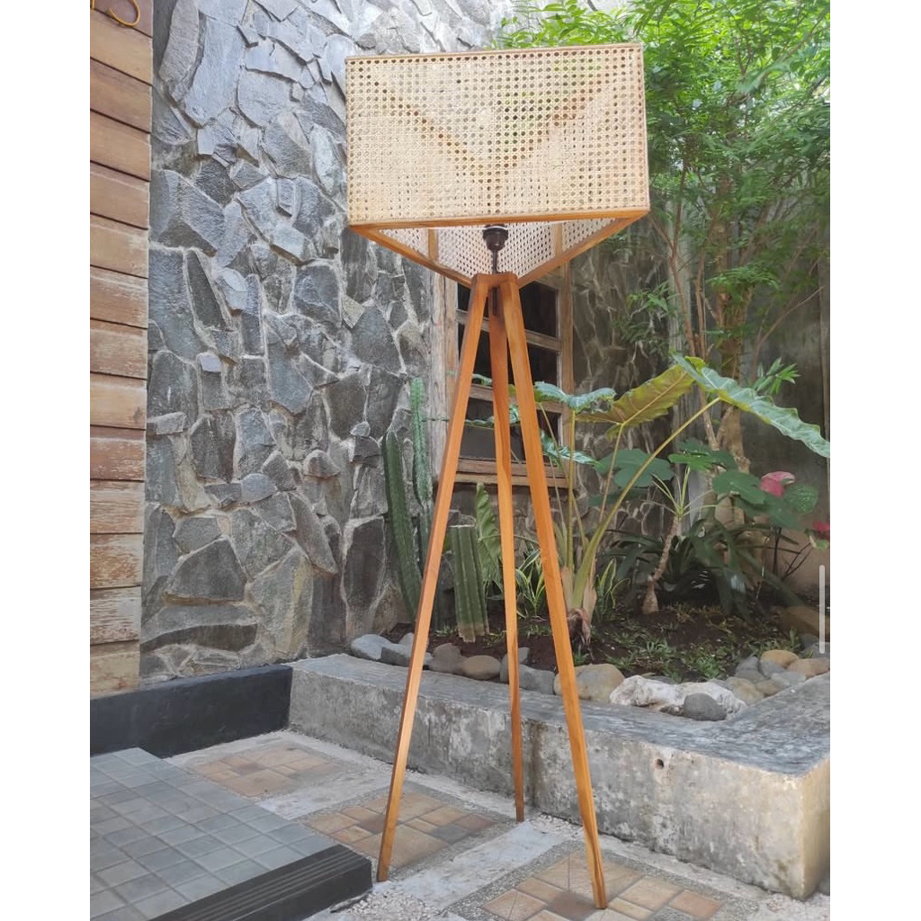 standing lamp rotan murah
