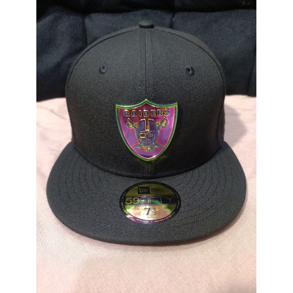 Topi New Era Raiders Metal Logo Rainbow Size 7 1/2 True Size ORIGINAL 100%