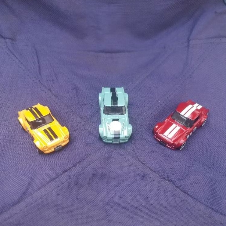 Hot Wheels Nissan Fairlady 2000 Loose