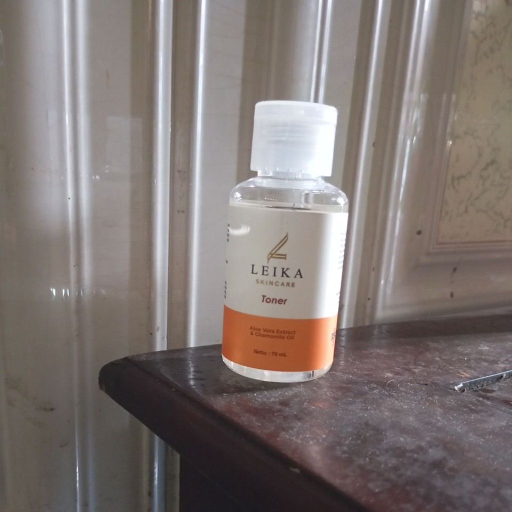 PRELOVED TONER LEIKA BACA DESKRIPSI