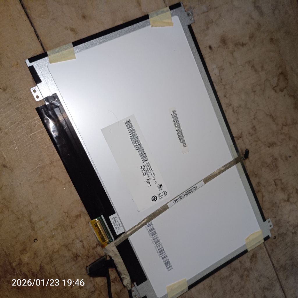 layar LCD bekas minus