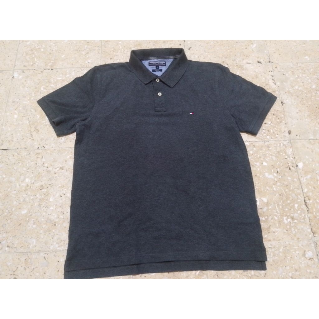 Kaos kerah Tommy Hilfiger original second bekas