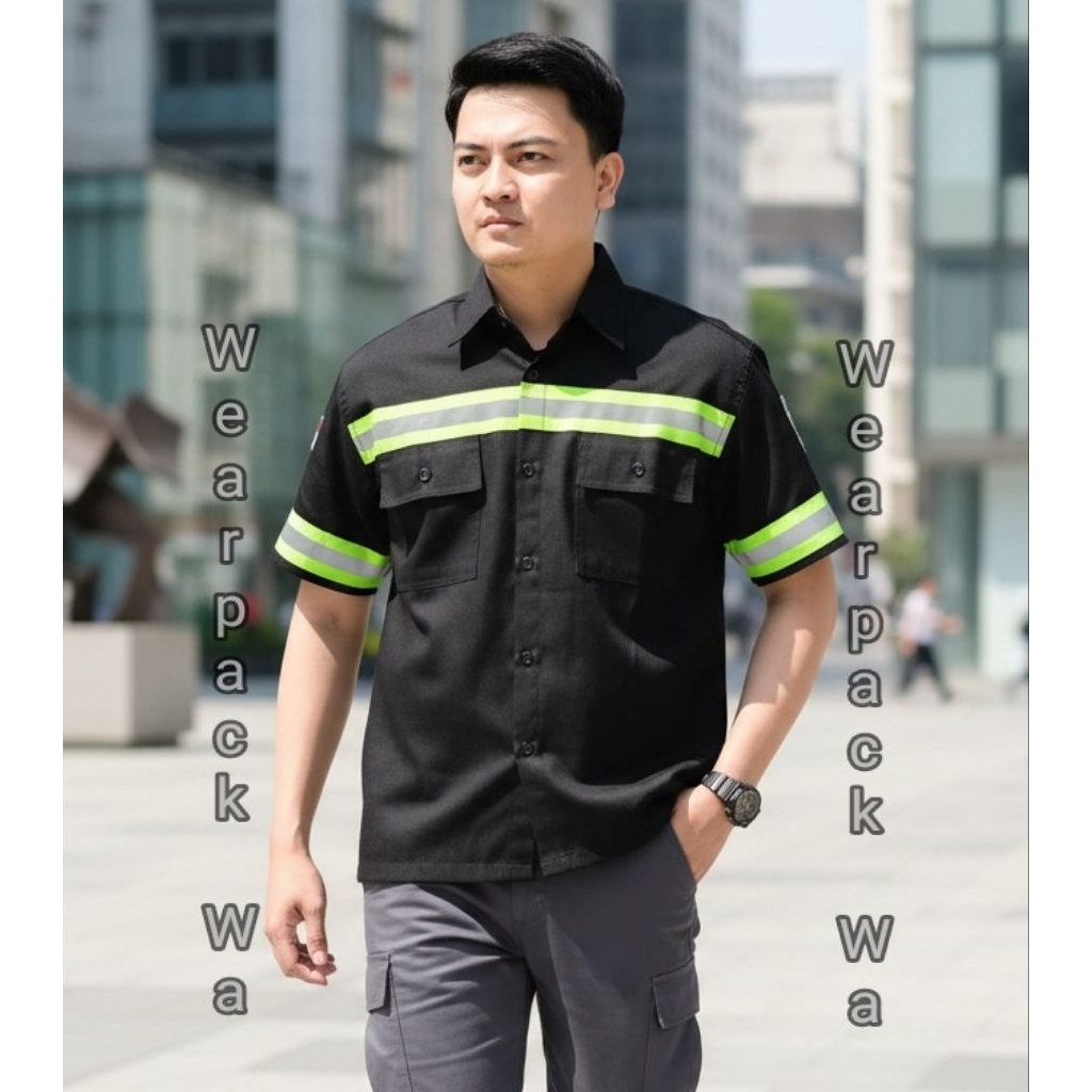 Wearpack Hitam Lengan Pendek Pria