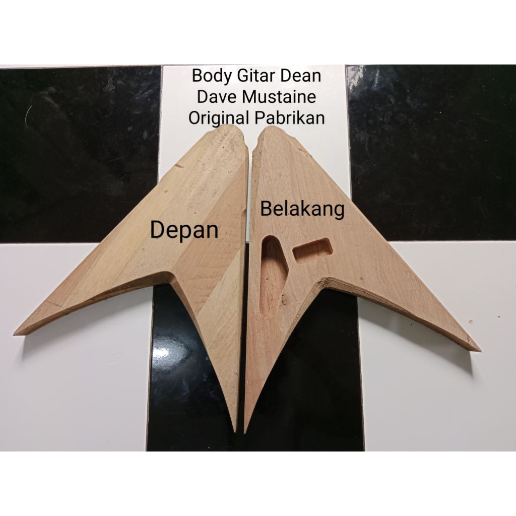 Body Gitar Dean Flying V Dave Mustaine Original