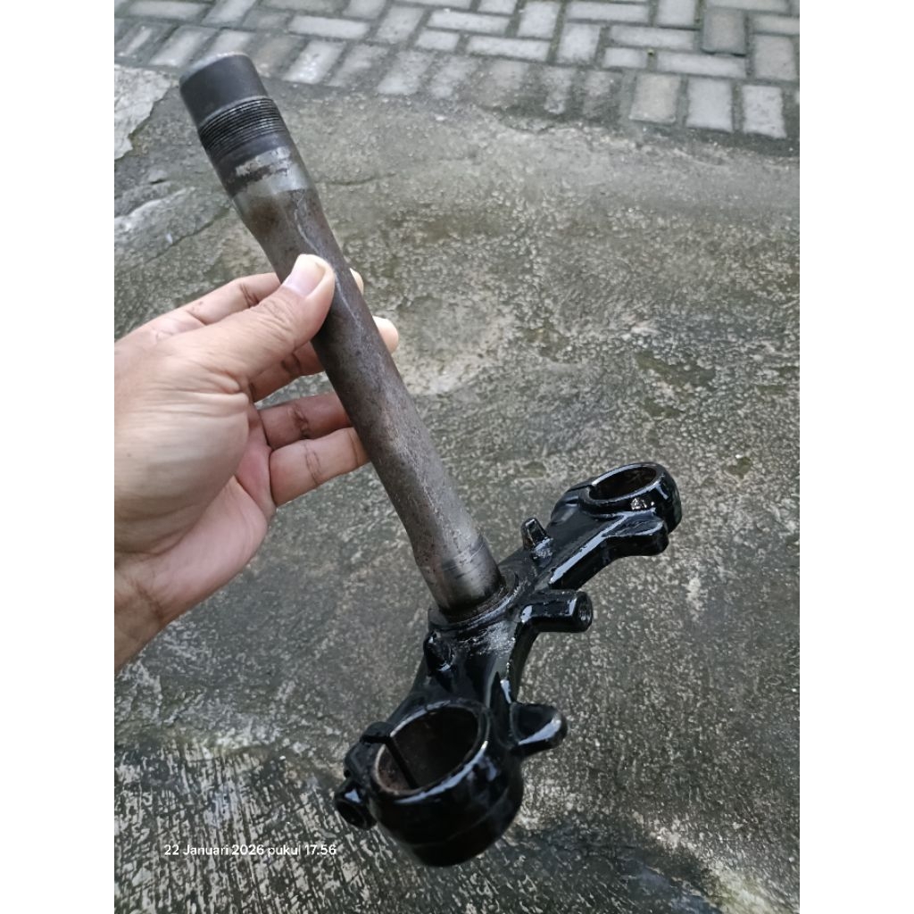 Segitiga T Bawah Skok Ninja R ORI