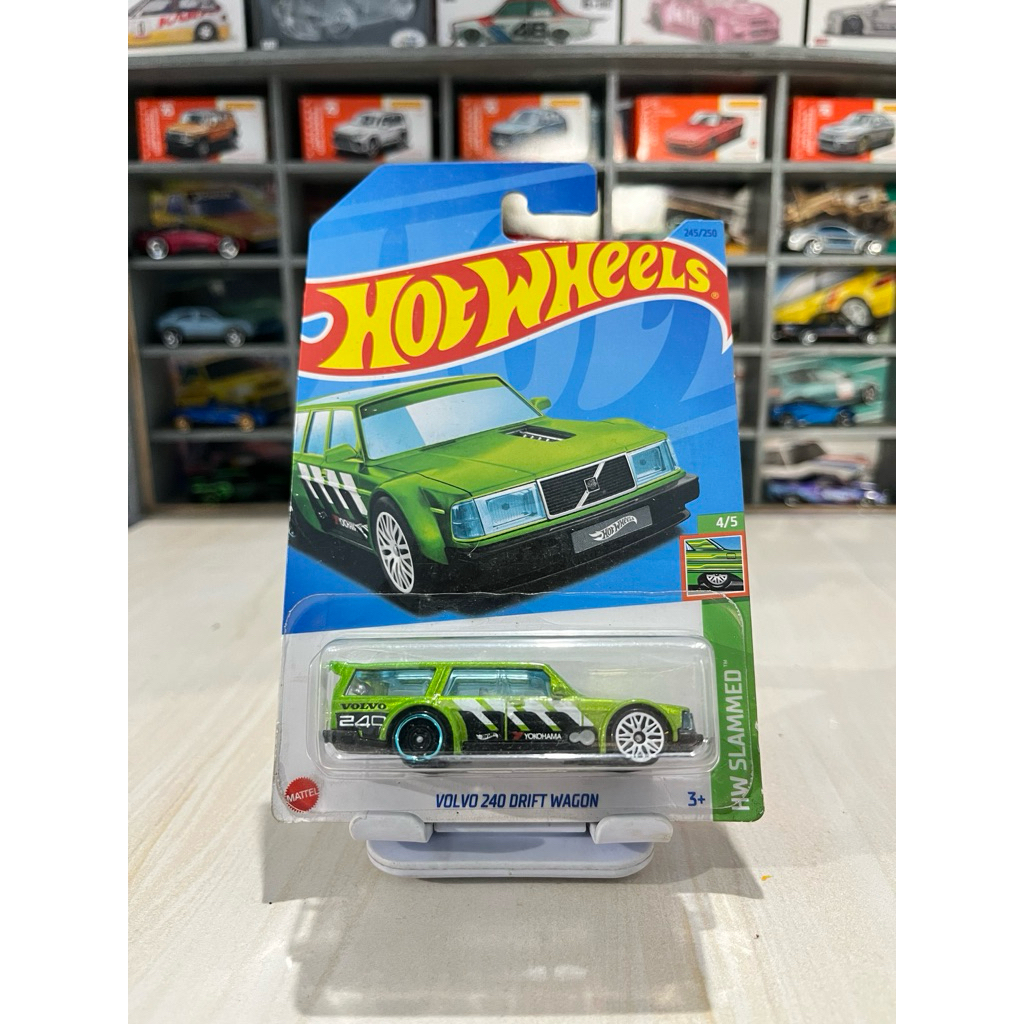 Hotwheels Volvo 240 Drift Wagon