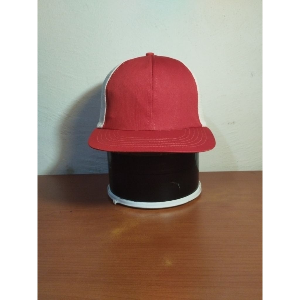 Topi Trucker Vintage polos