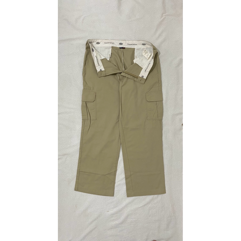 CELANA DICKIES CARGO CELPOKET KHAKIS SIZE 36