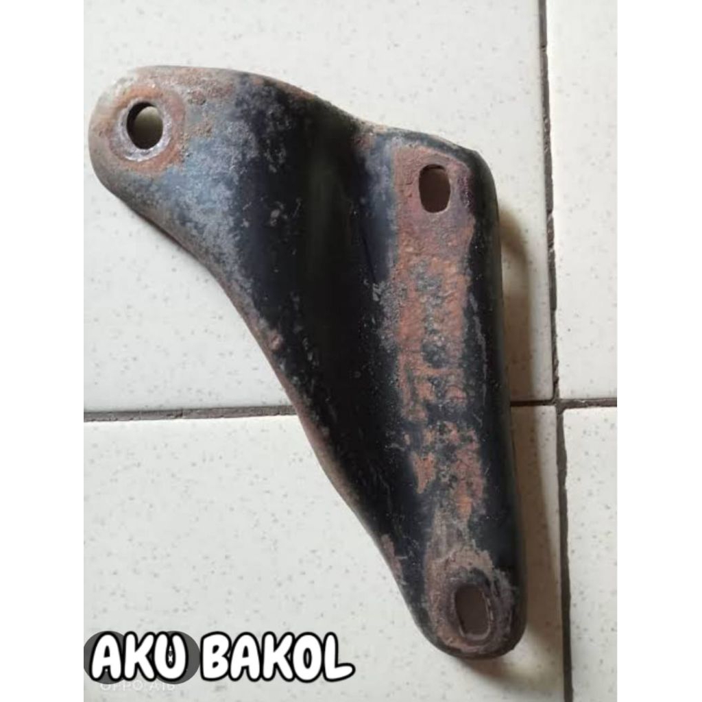 pangkon knalpot honda supercub astrea800 original