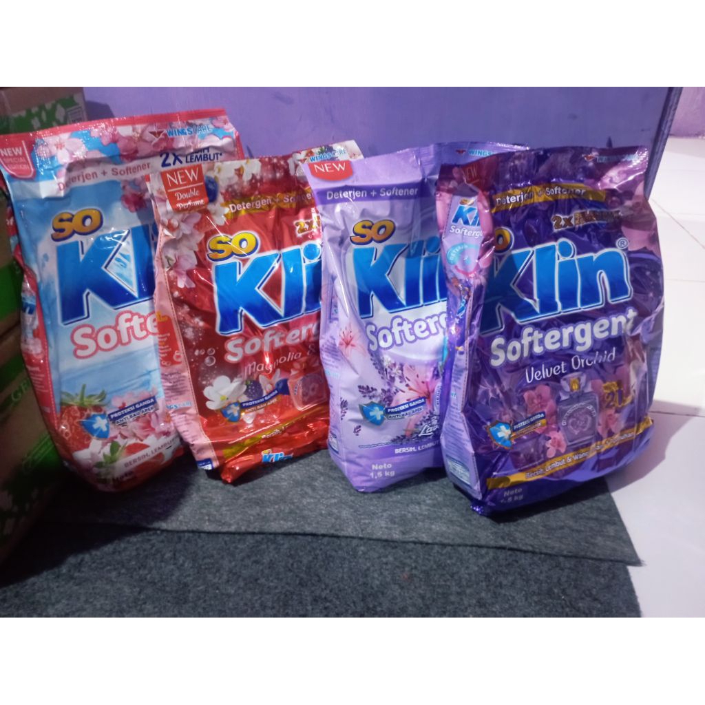 SOKLIN detergent bubuk 1.5kg