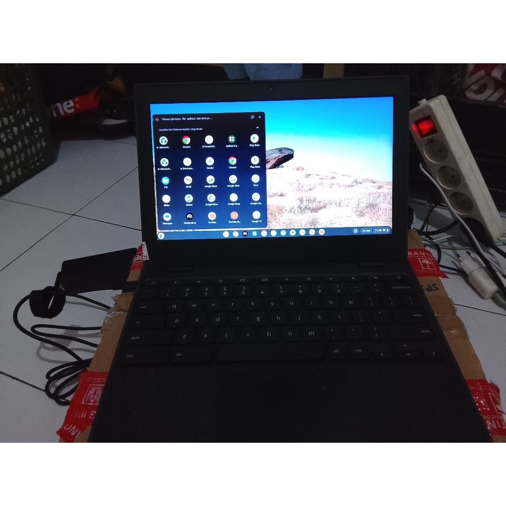 laptop Lenovo 100e chromebook