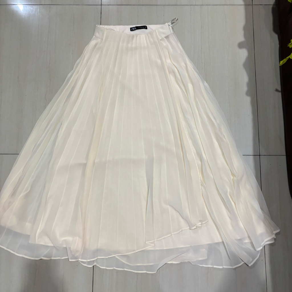 Zara Flare Skirt [preloved]