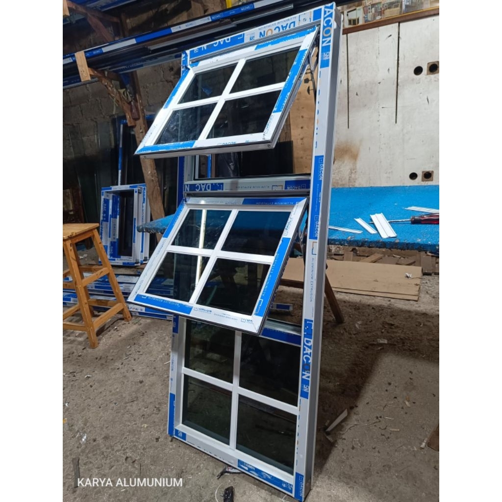 kusen+jendela aluminium 3daun ornamen+teralis T.150x.60cm bisa custom ukuran lengkap asesoris free p