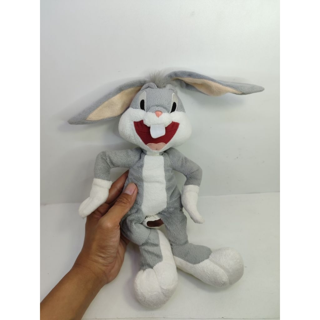 boneka bugs bunny original vintage brand pudar