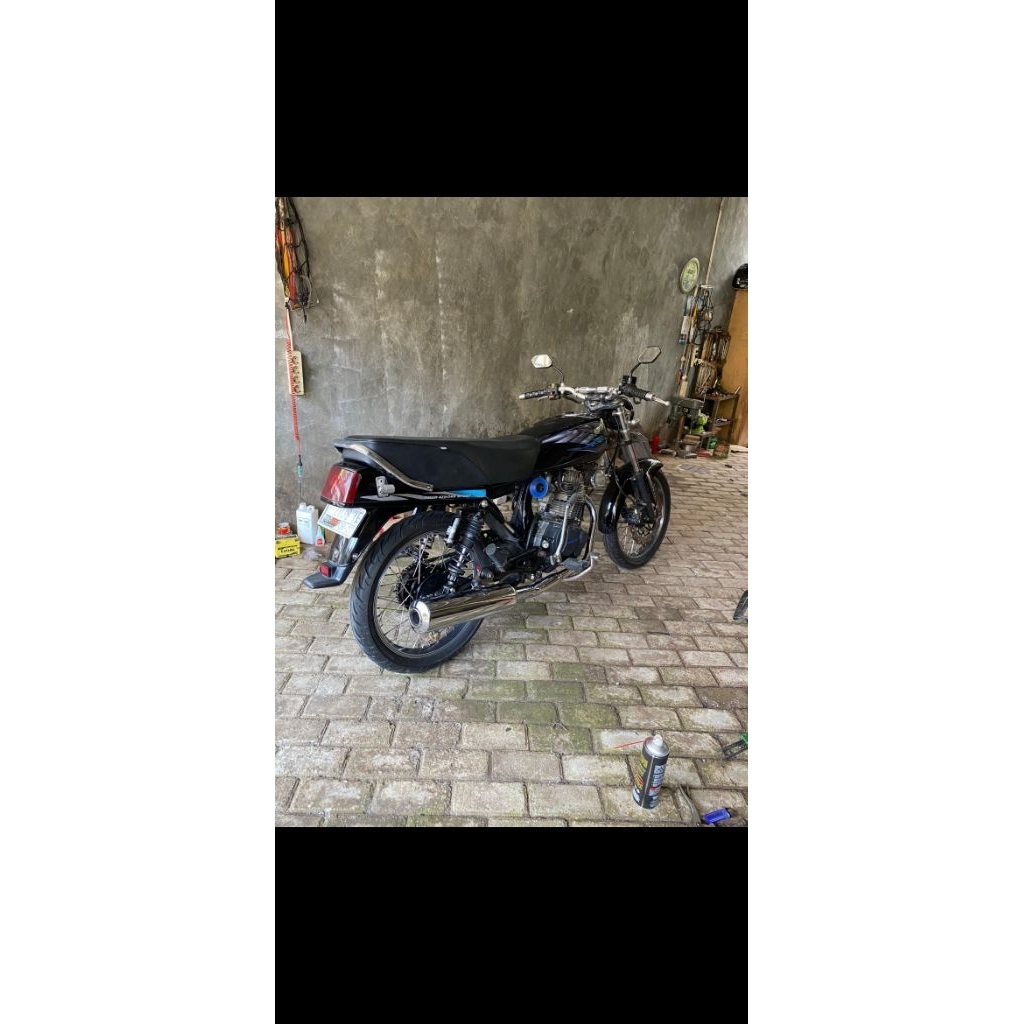 Tangki Motor GL Pro/Max Ori dengan Nat Lurus dan Kran Besar