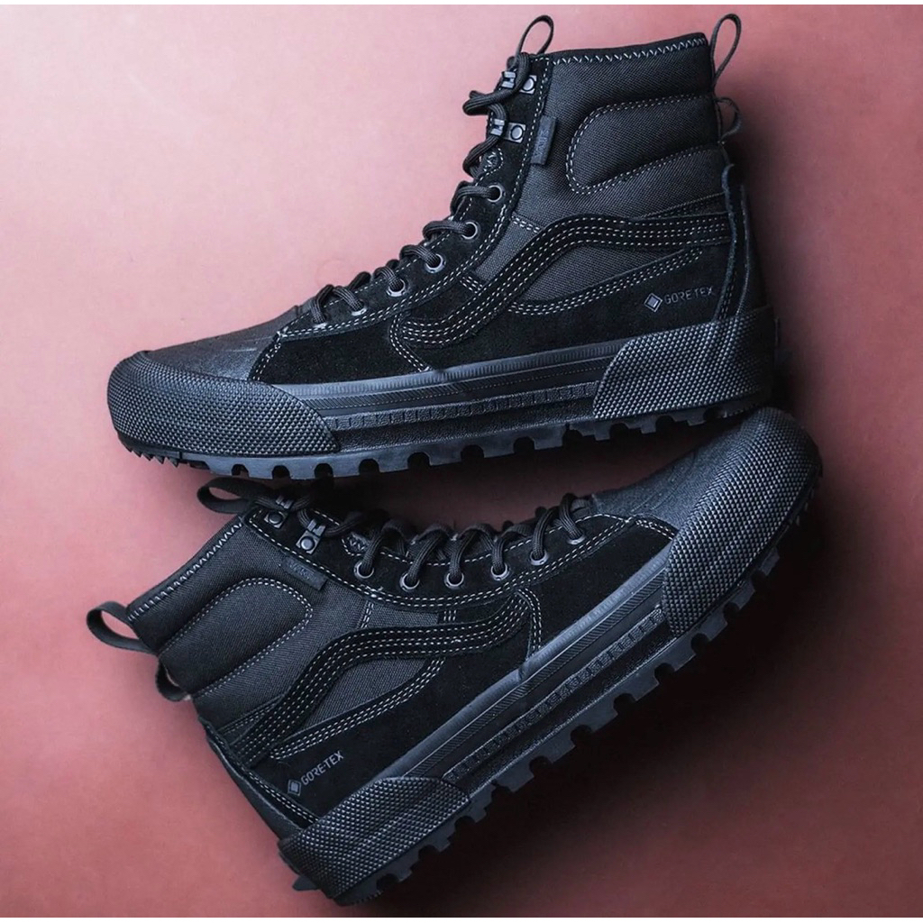 Sepatu Sneakers Pria Vans Sk8 Hi Gore-Tex MTE 3 - BlackOut Original