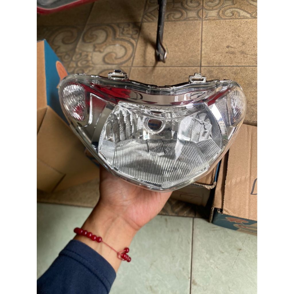 WIN LAMPU REFLEKTOR MIO 08 SMILE SPORTY 2008 2009 2010 2011