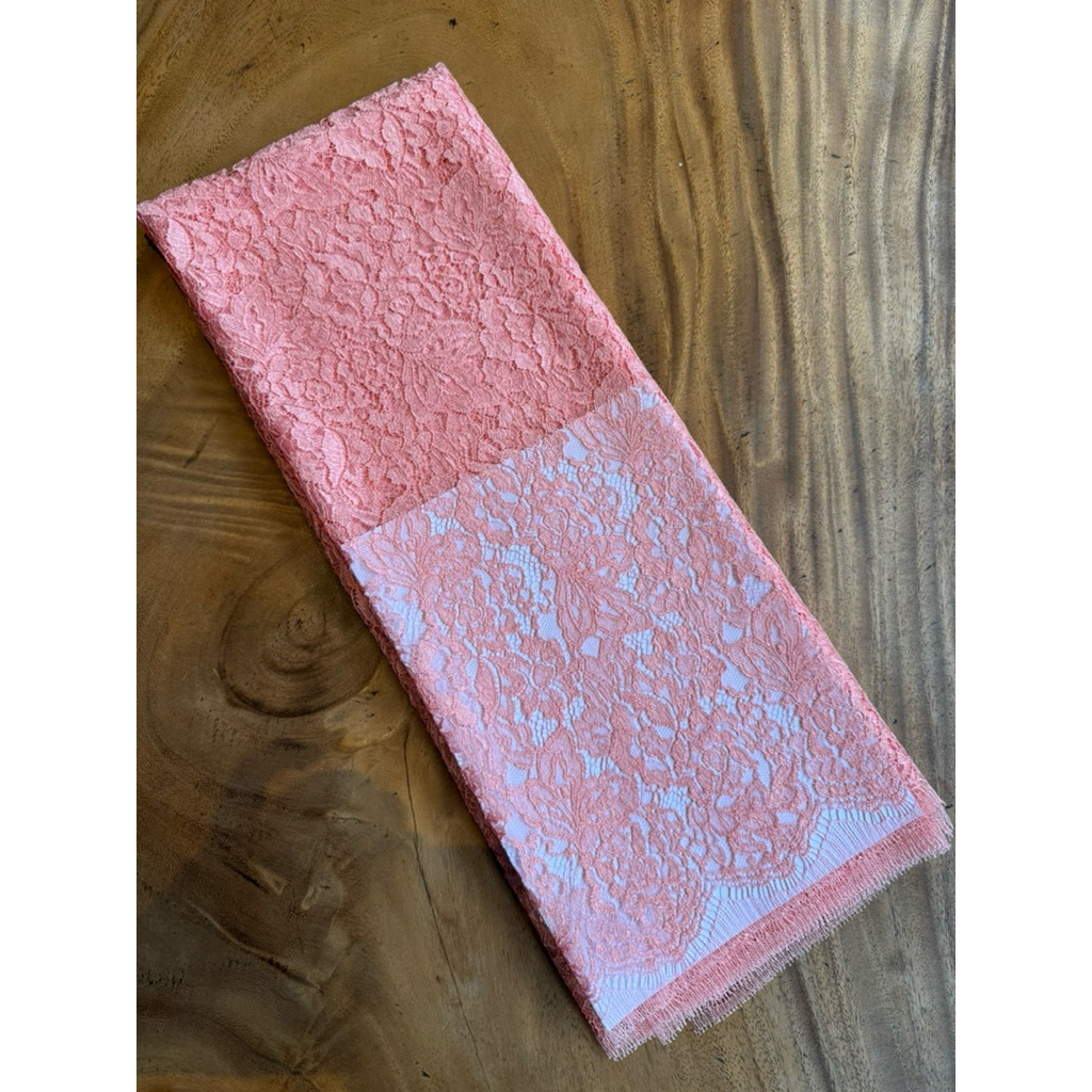 France Lace Cheekboutiquehouse