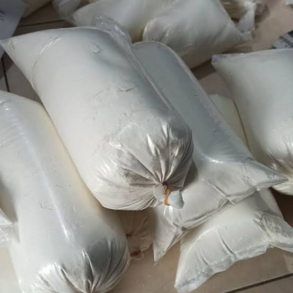 TERIGU SEGITIGA BIRU CURAH 250GR
