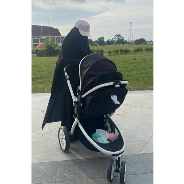 Stroller Giggles LIKE NEW