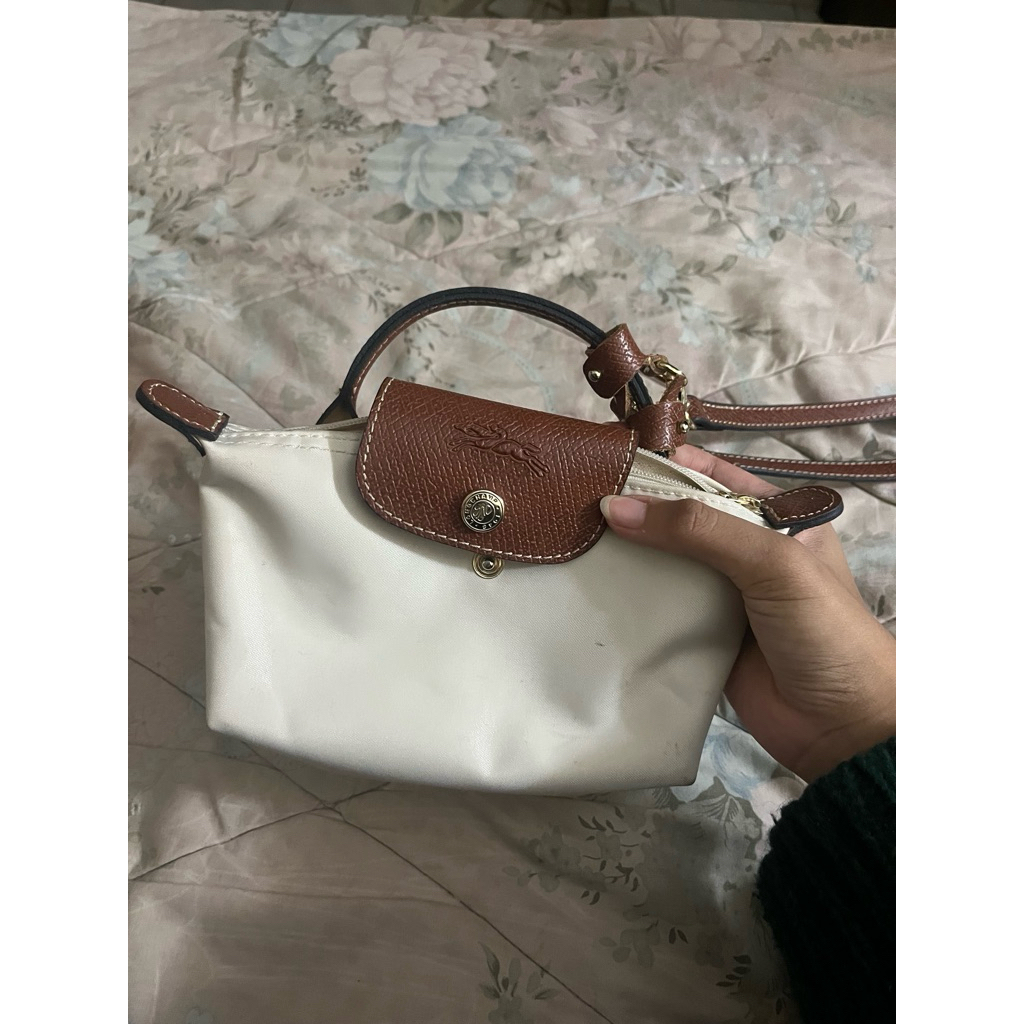 longchamp mini pouch preloved papier