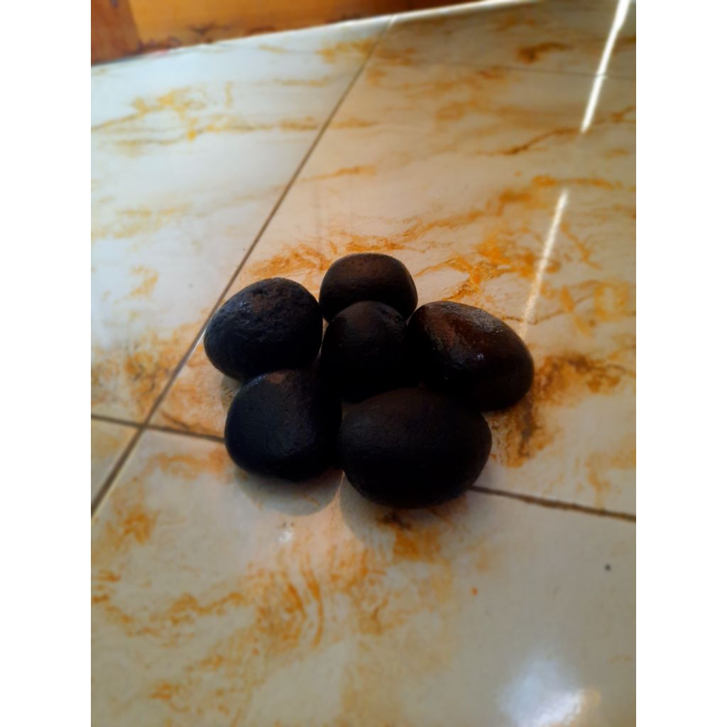 Batu Kali Pembersih Daki /Batu Kali Pembersih Sel Kulit Mati