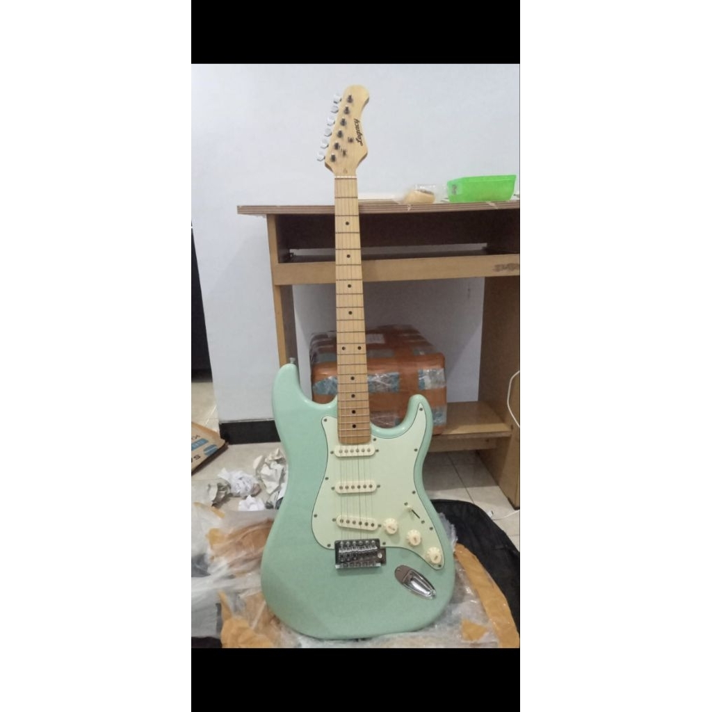 gitar elektrik legacy