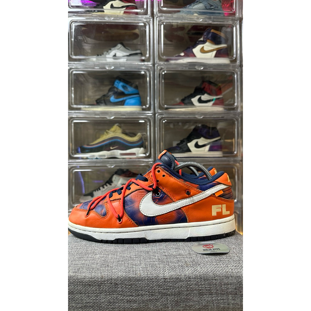 DUNK OW LOW FUTURA SYRACUSE , DUNK OW WHITE FUTURA , DUNK LOW , SEPATU , SHOES , SNEAKERS