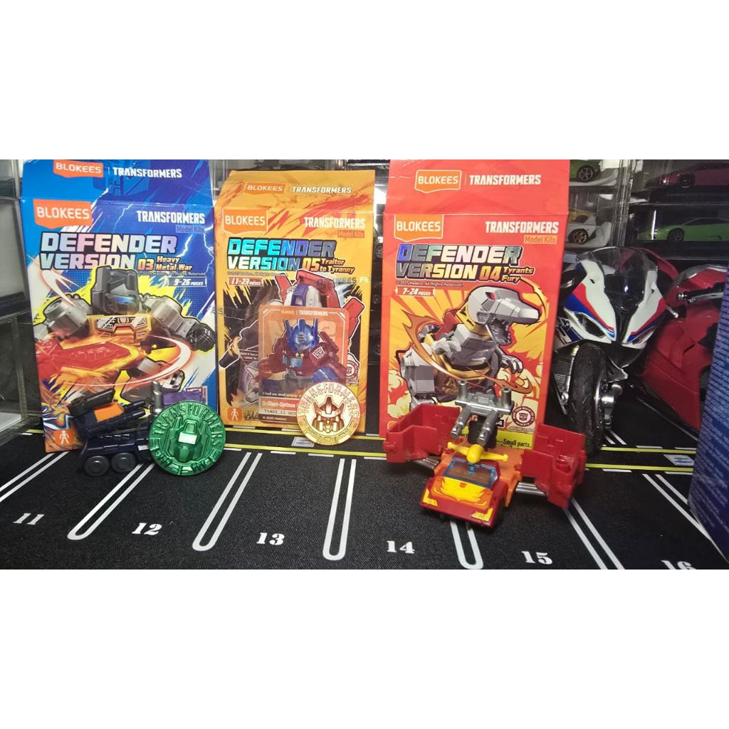 blokees optimus prime+coin