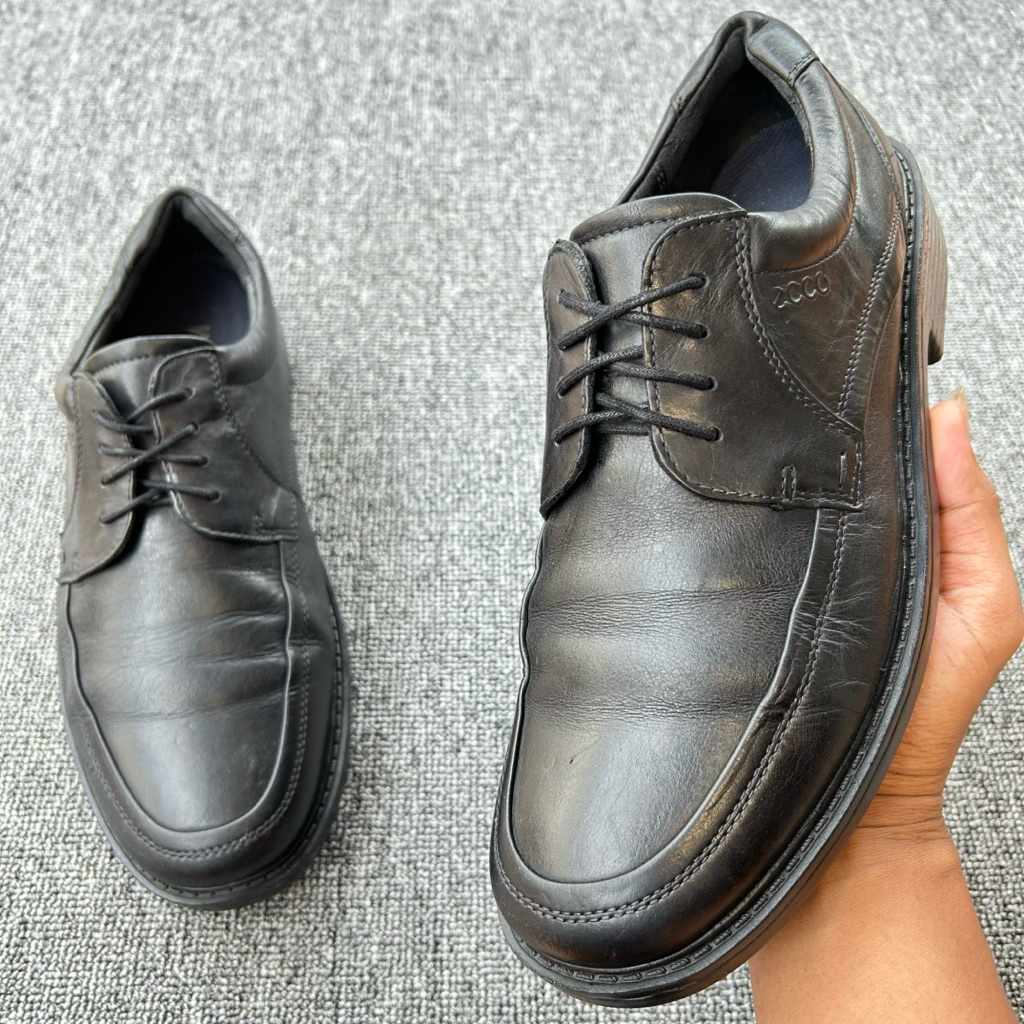 Sepatu Pantofel ECCO Size 42 Panjang Insole 27 cm