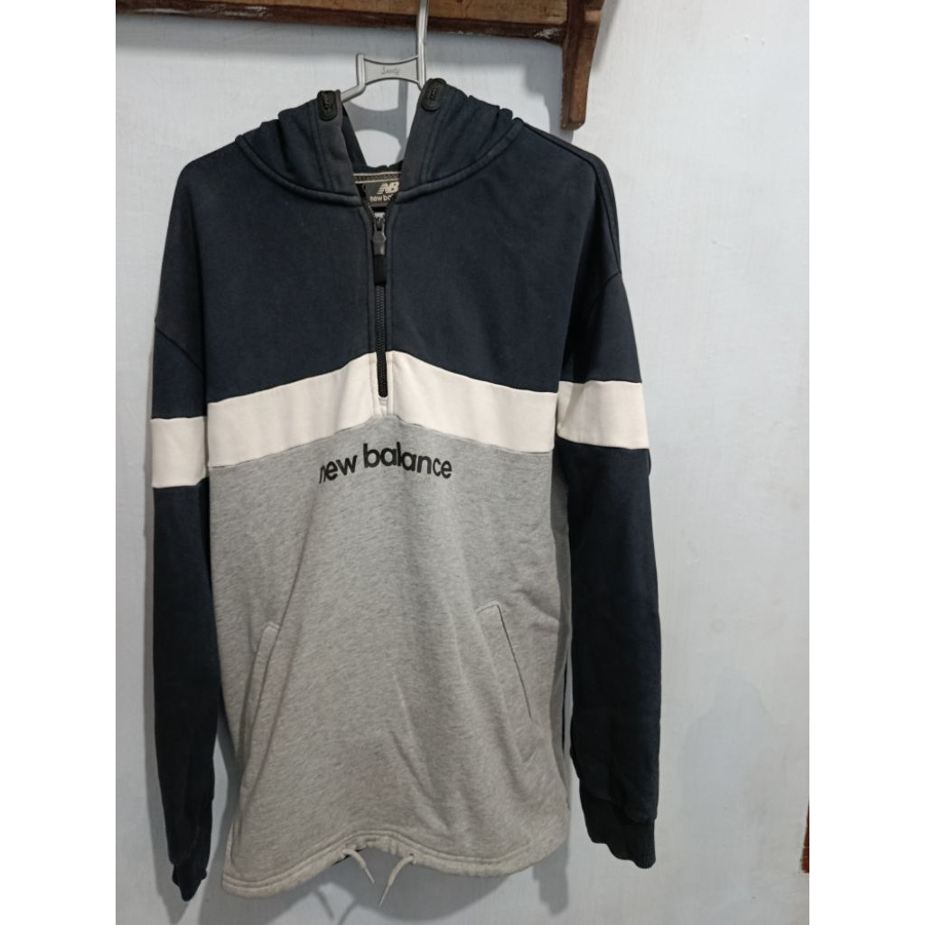 New Balance Hoodie Half Zipper
