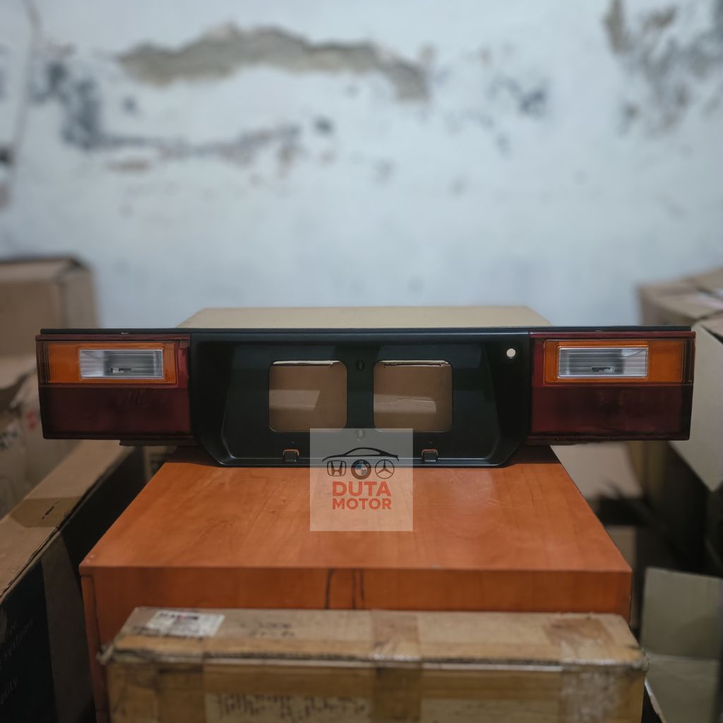 Reflector Assy Belakang Accord Prestige '88