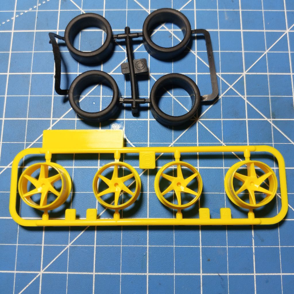 velg spiral original tamiya plus ban / tamiya velg medium spiral/ tamiya velg spiral medium/ velg sp