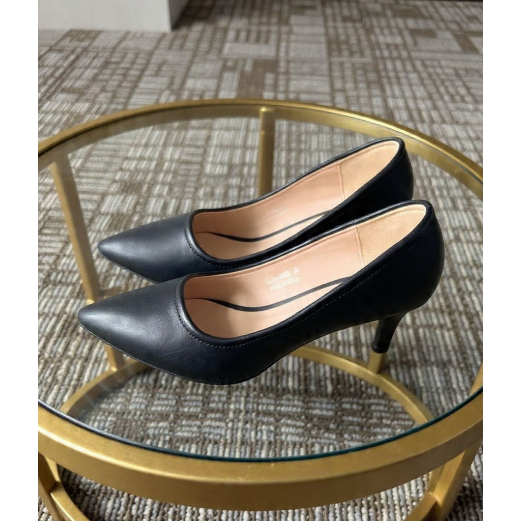 Sepatu High Heels Hitam 7 cm