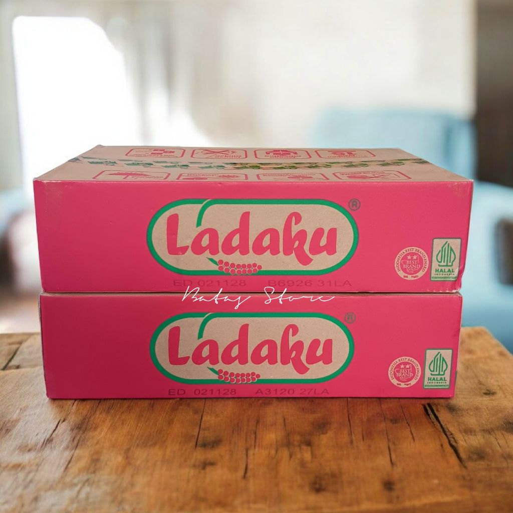 Ladaku Merica Bubuk 1 Dus | 8 Pak x 6 Renceng x 12 Sachet