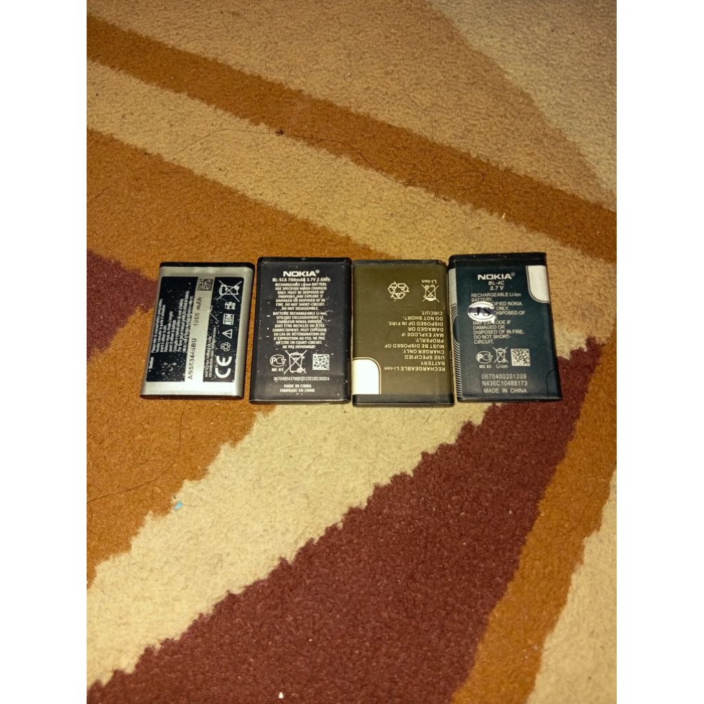 baterai ponsel rusak bekas