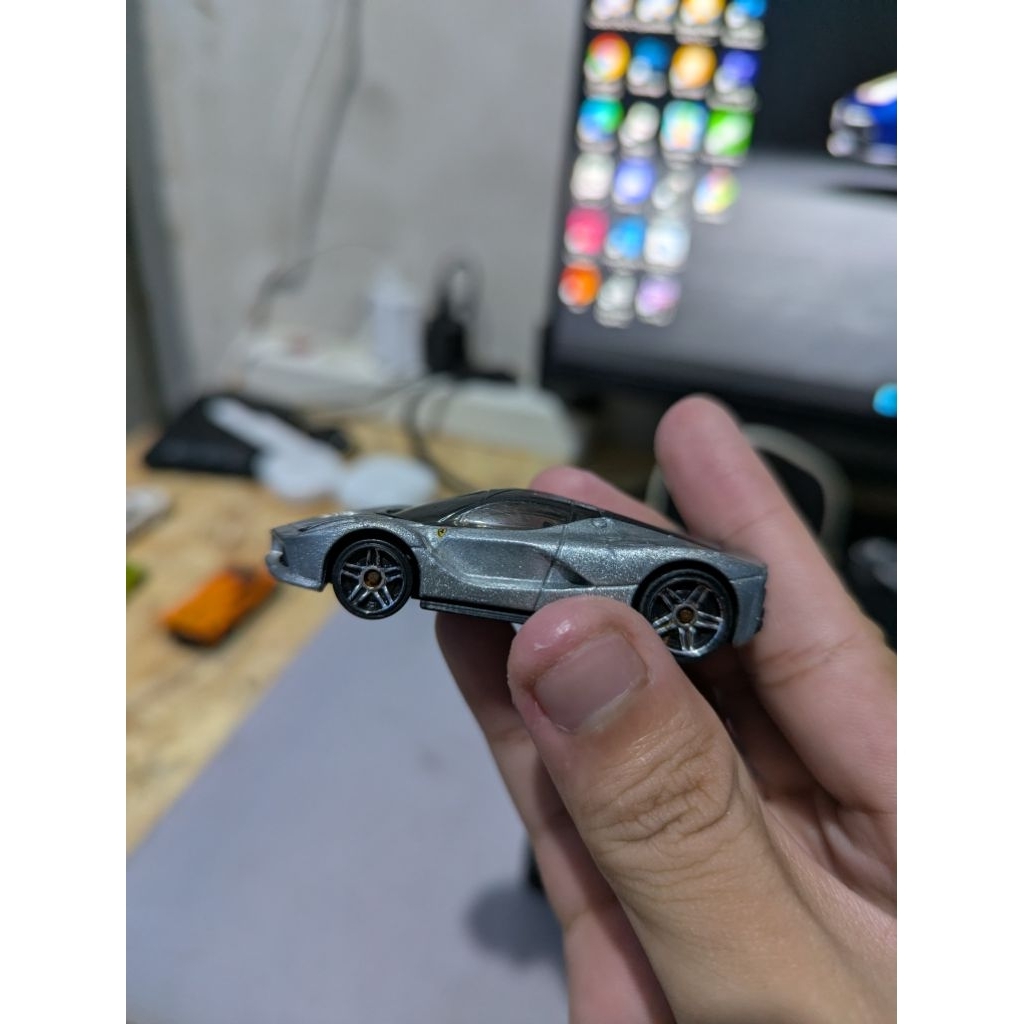 Hotwheels Ferrari LaFerrari loose