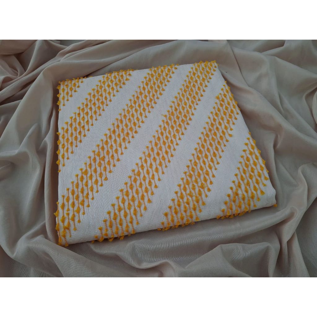 Kain Tenun Bulu Viscose Asli ATBM | Tenun Tradisional PremiumTenun Bulu Viscose ATBM Asli – Kain Ten