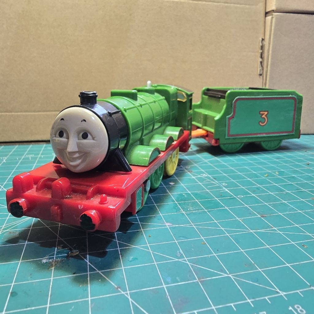 Takara tomy plarail henry (junk)