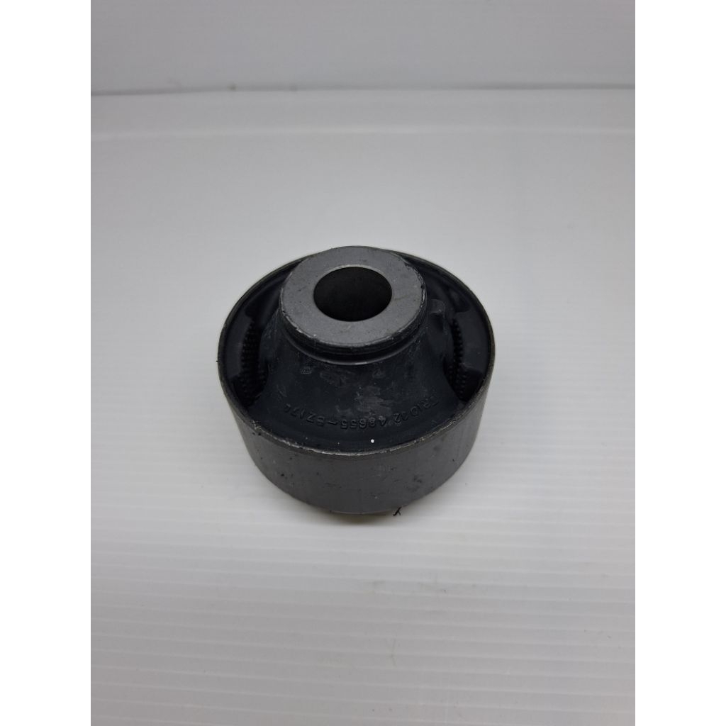 Bushing Arm Lower Arm sayap avanza Veloz Original