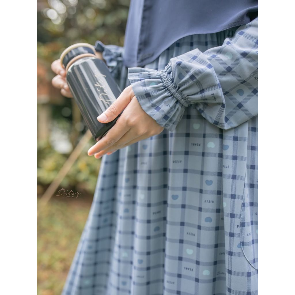 Po ditsy februari L dan XL