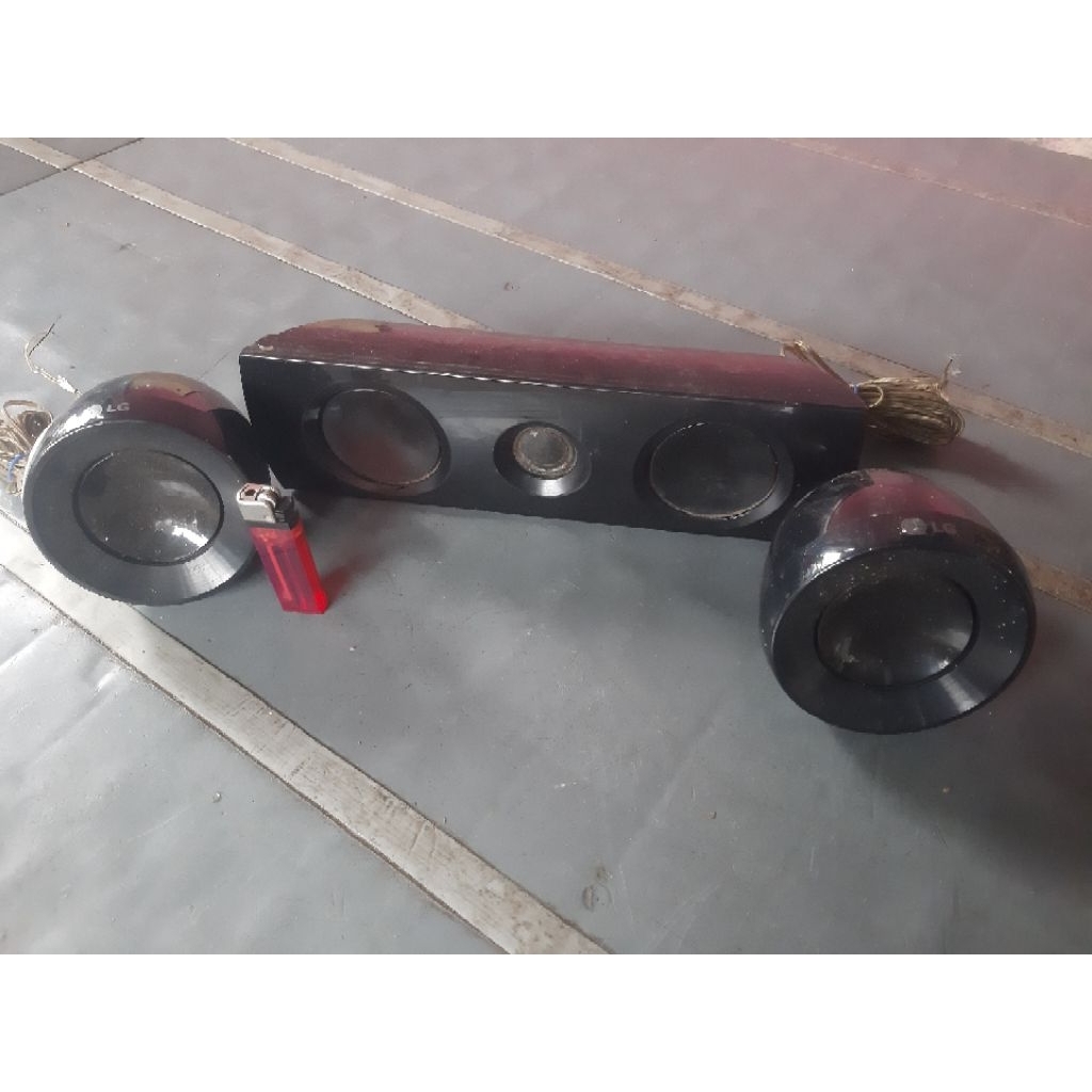speaker satelit LG set sm center
