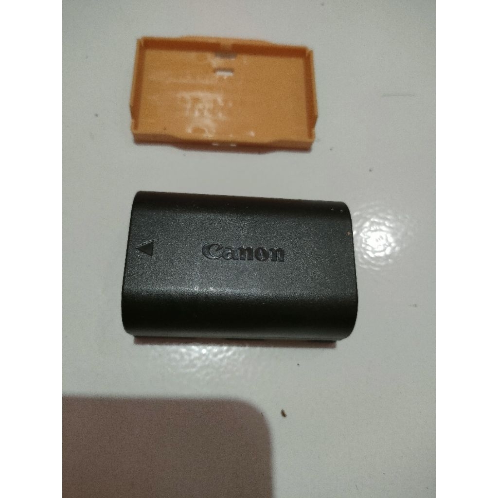 baterai copotan CANON 60 D