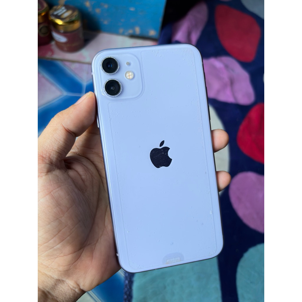 Iphone 11 128gb warna ungu bekas exs resmi