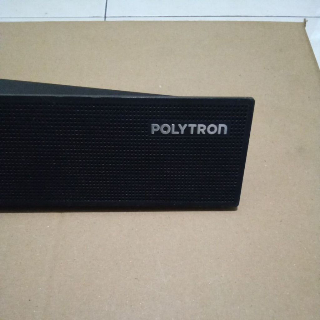 speaker midle soundbar pasiv polytron 43 inch prisma segitiga