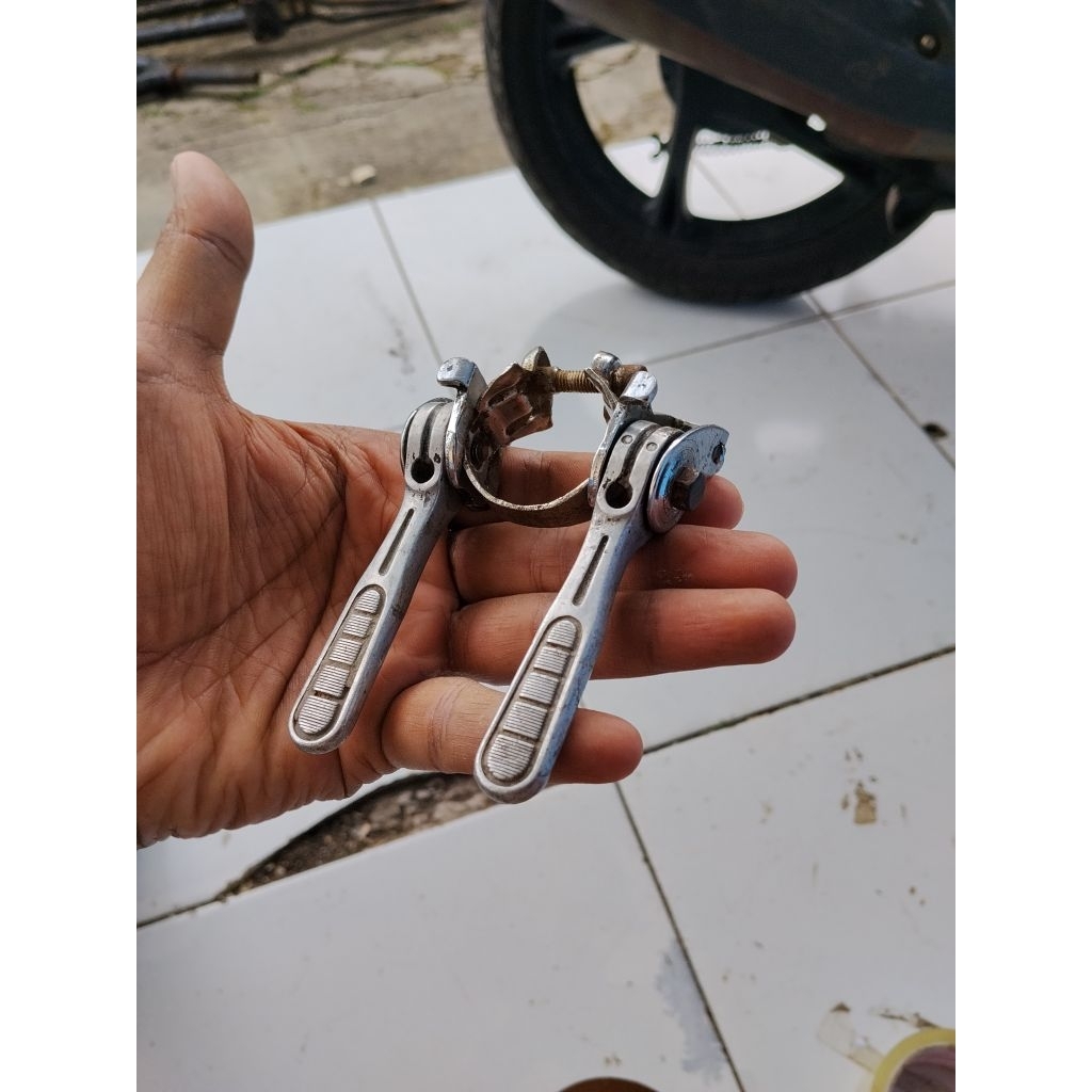 SHIFTER SEPEDA BALAP JADUL MERK SHIMANO CENTERON PRODUCT OF JAPAN LANGKA