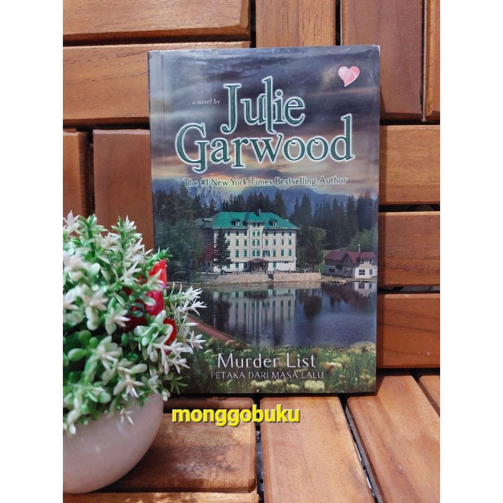 NOVEL JULIE GARWOOD