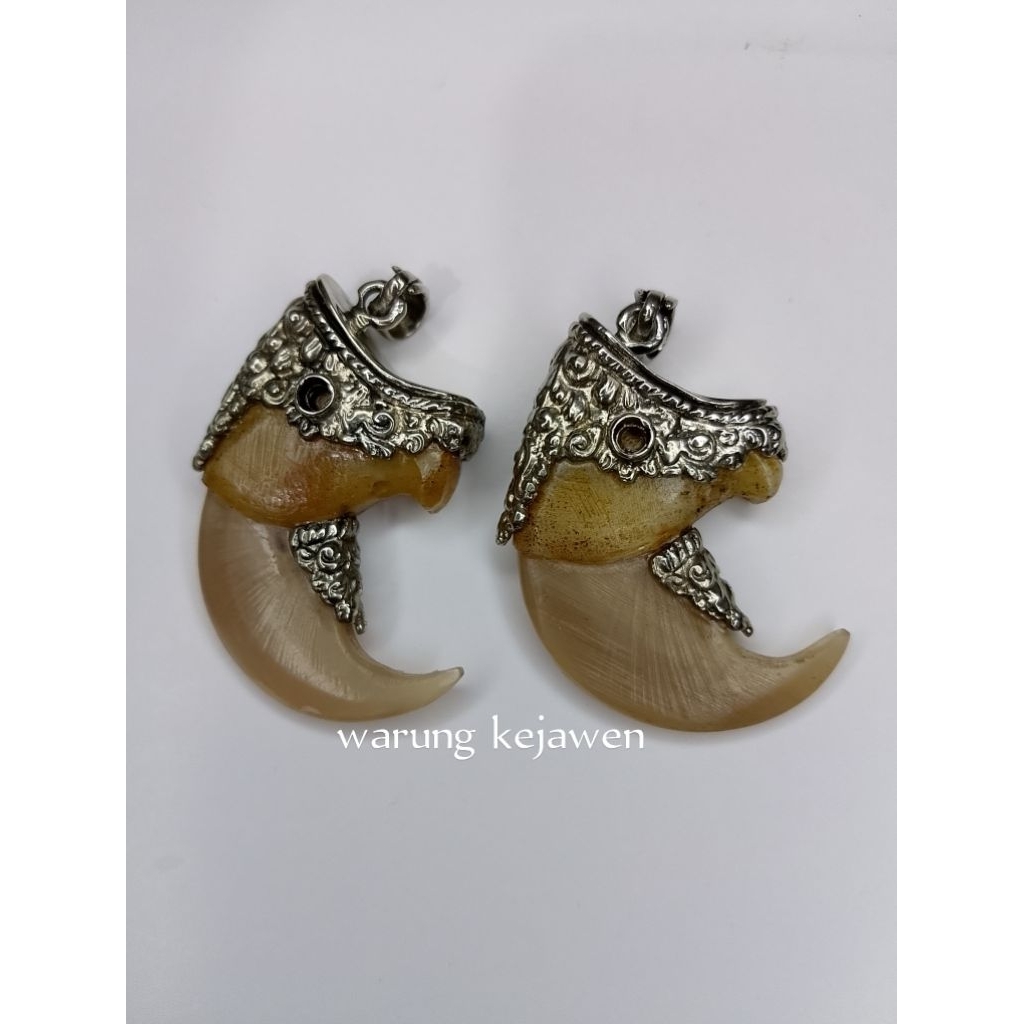 liontin kalung Kuku HM kuhar