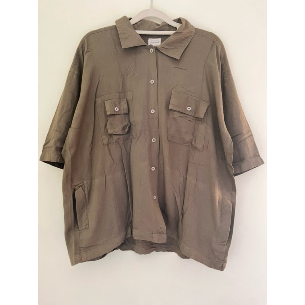 PRELOVED | kemeja tome ame