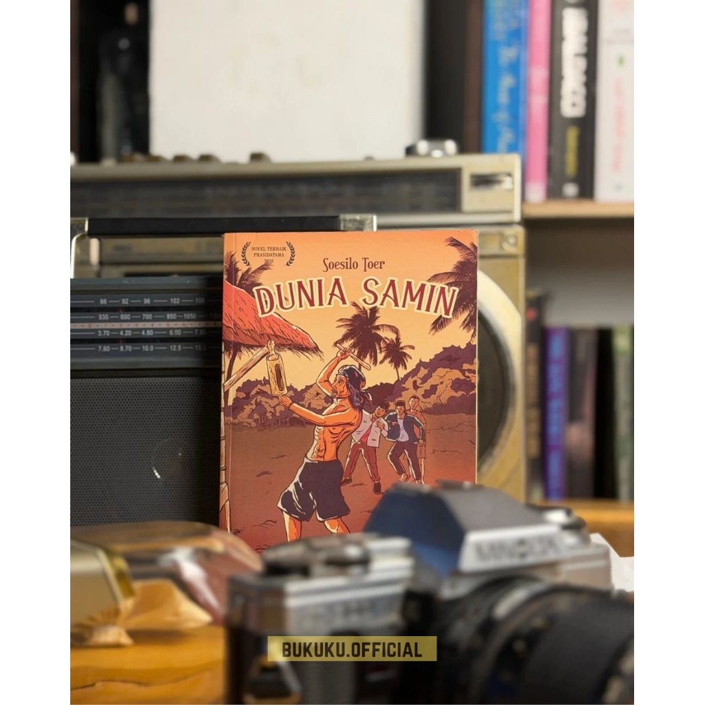 Dunia Samin - Soesilo Toer